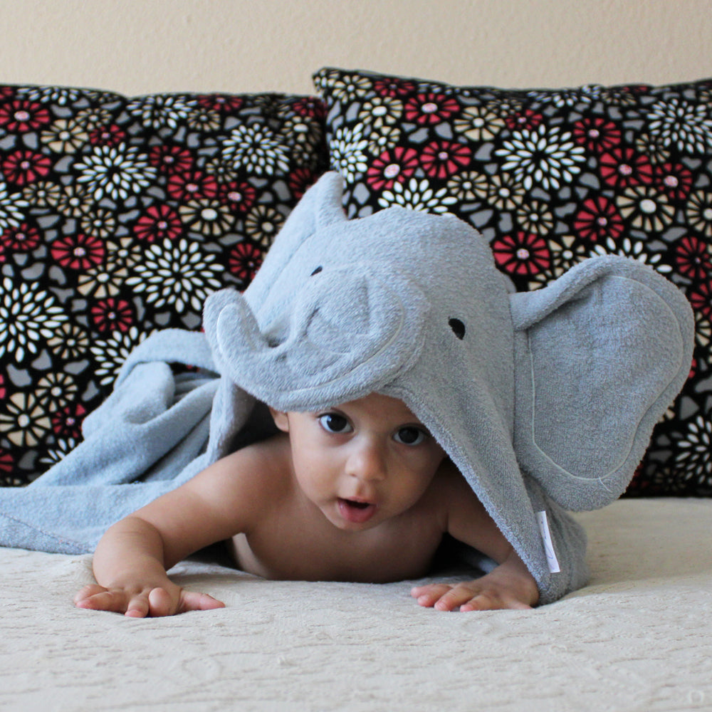 Toalla con Capucha 3D Elefante Gris